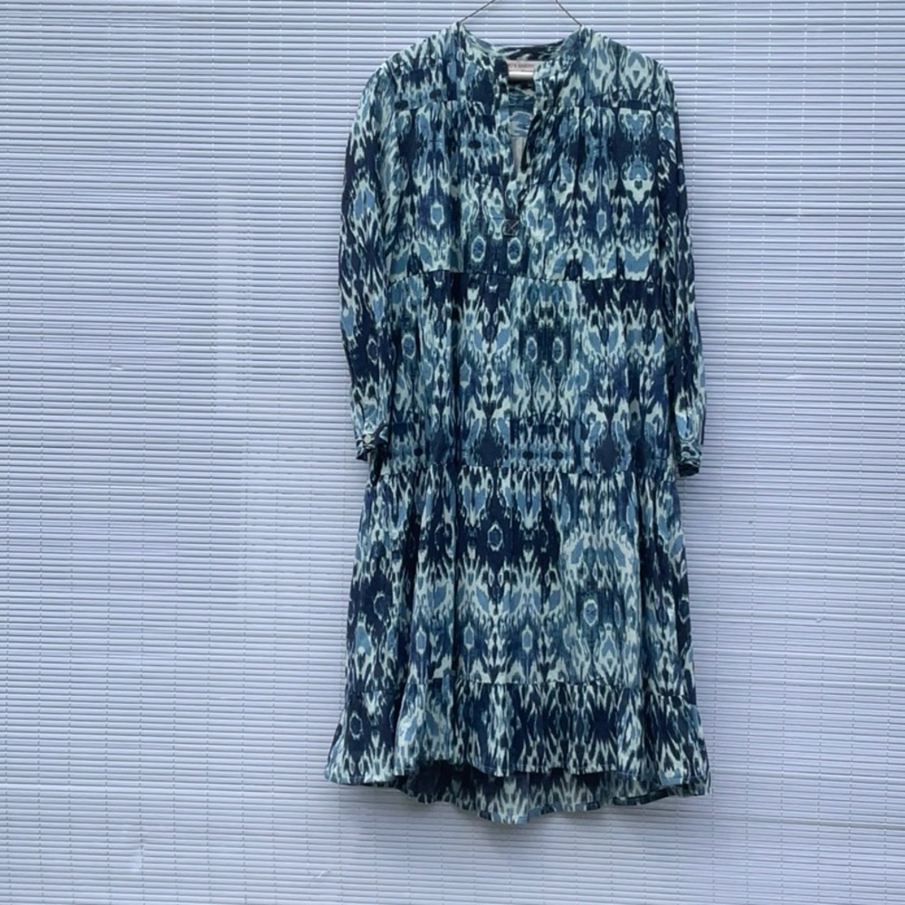 Ro’s Garden Size 10 Dress.  Elegant Blue Patterned Dress
